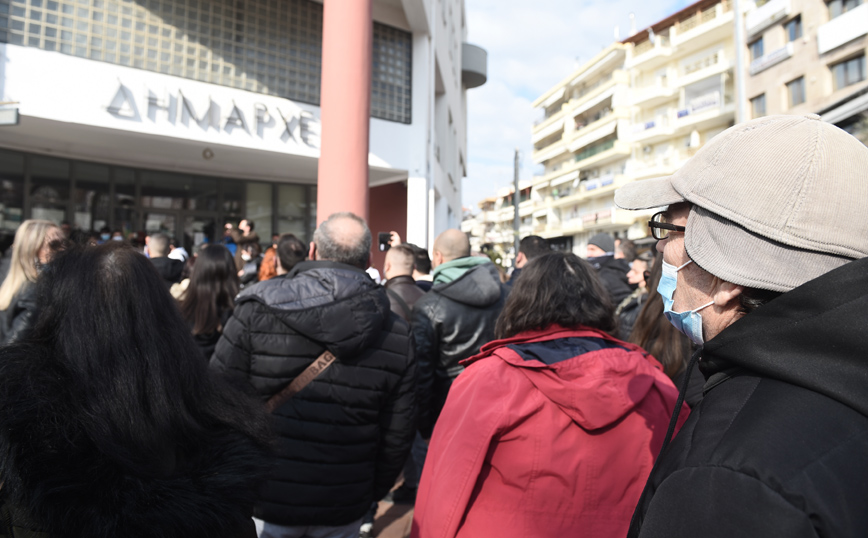 Έξαλλοι οι κάτοικοι του δήμου Κορδελιού &#8211; Ευόσμου με το καθολικό lockdown