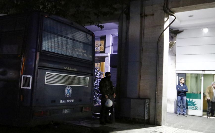 Εκπυρσοκρότησε όπλο αστυνομικού στη Χαριλάου Τρικούπη