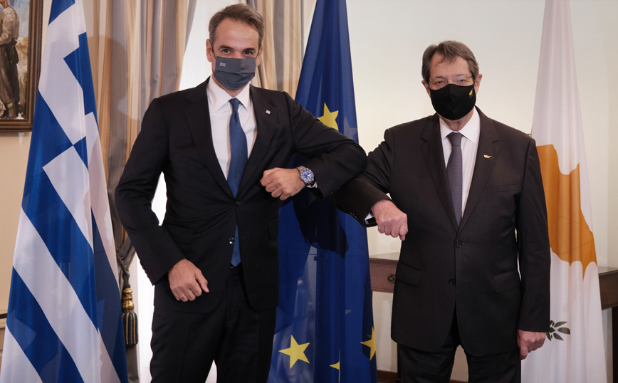 Σήμερα το τετ α τετ Μητσοτάκη – Αναστασιάδη