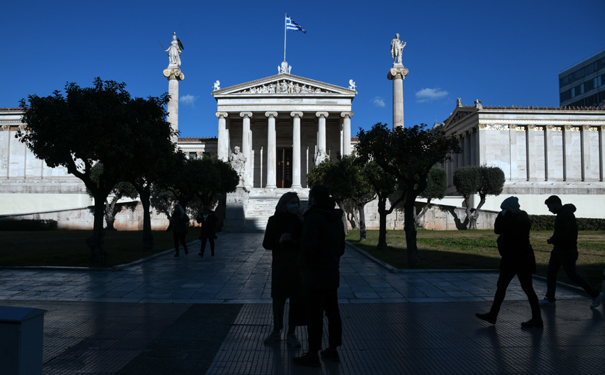 Σαρηγιάννης: Λύση το lockdown για τρεις εβδομάδες