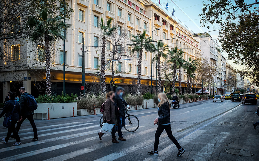 Κορονοϊός: Εξετάζονται δύο τεστ την εβδομάδα για κατηγορίες εργαζομένων &#8211; «Όχι» σε νέα μέτρα