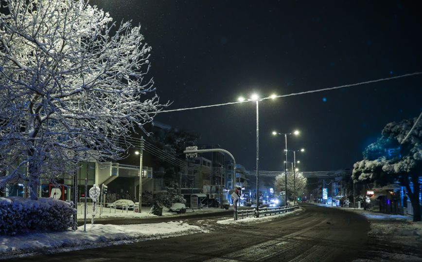 ΔΕΔΔΗΕ: Έχουν ηλεκτροδοτηθεί περίπου 60.000 νοικοκυριά και επιχειρήσεις μέχρι στιγμής