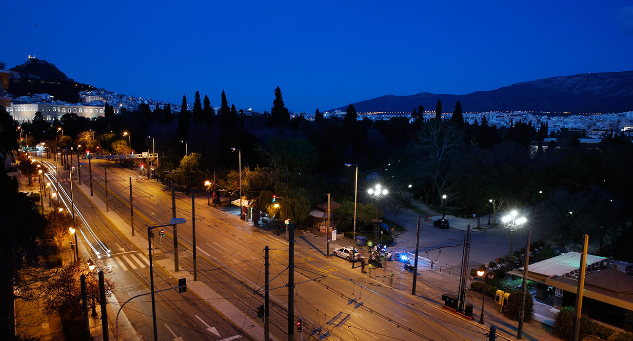 Ολικό lockdown στην Αττική από την Πέμπτη έως τις 28 Φεβρουαρίου: Κλειστά τα σχολεία και το λιανεμπόριο