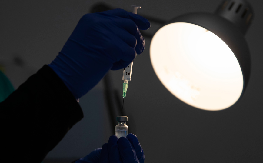 Ιταλία: Σημαντική μείωση των θανάτων από κορονοϊό μετά τα εμβόλια