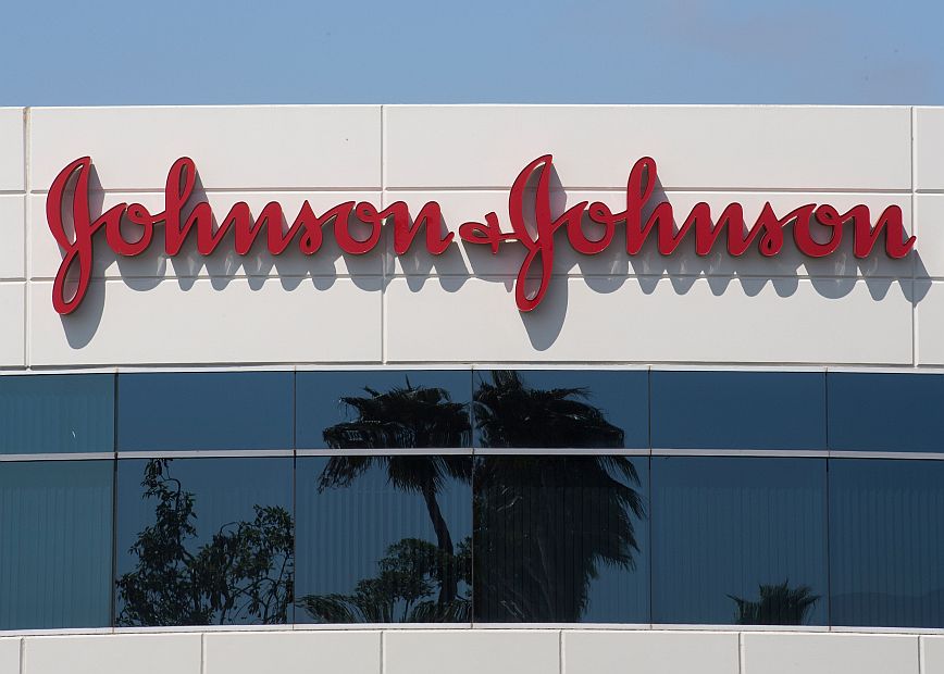 ΗΠΑ: Άδεια χρήσης του εμβολίου της Johnson &#038; Johnson εξέδωσε ο αμερικανικός οργανισμός φαρμάκων