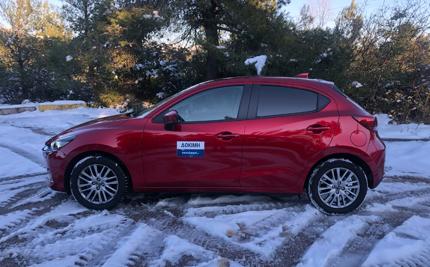 Οδηγούμε το Mazda2 1.5 Skyactiv-G mHybrid 90 PS: Ελαφρώς ανανεωμένο, ήπια υβριδικό και παραδοσιακά αξιόπιστο