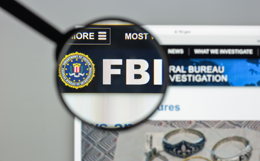 Πράκτορας του FBI χρησιμοποιούσε «προκλητικές» φωτογραφίες συναδέλφου του ως δόλωμα