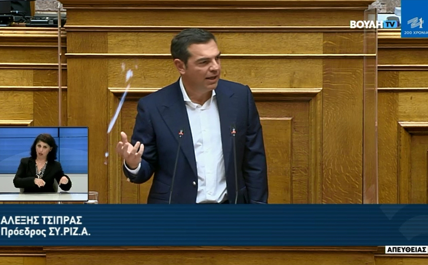 Τσίπρας: Μνημείο αυταρχισμού το νομοσχέδιο του υπουργείου Παιδείας