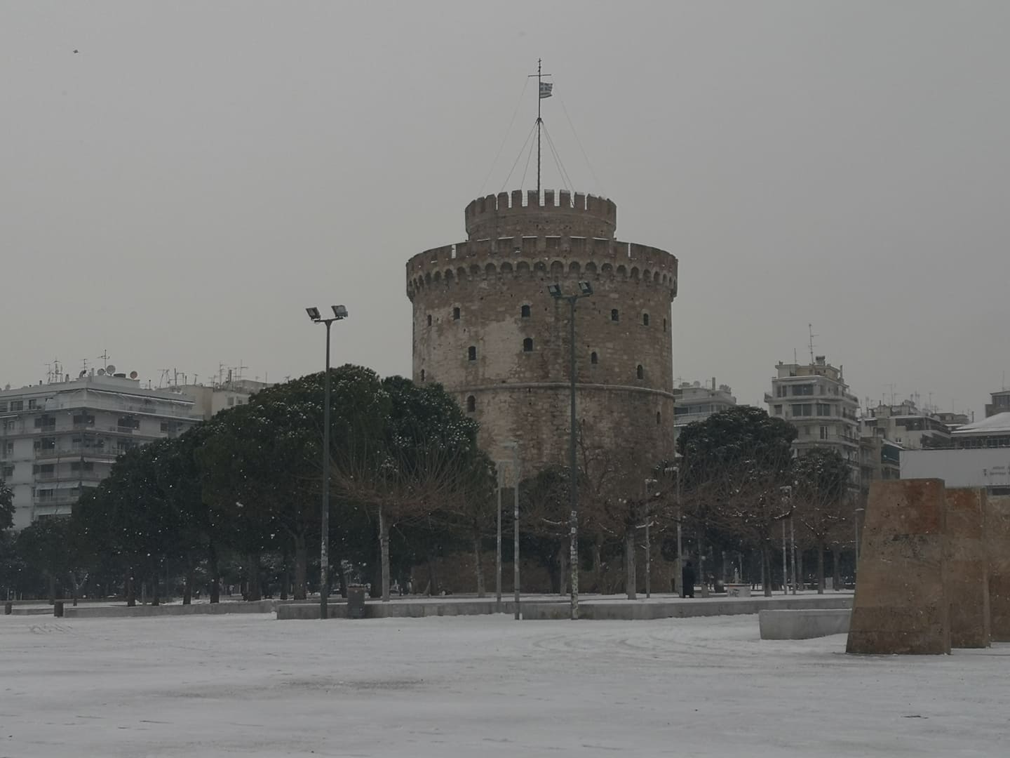 Κακοκαιρία Μήδεια: Χιόνια σε Θεσσαλονίκη, Γιάννενα, Λάρισα, Βόλο και Λαμία &#8211; Που χρειάζονται αλυσίδες