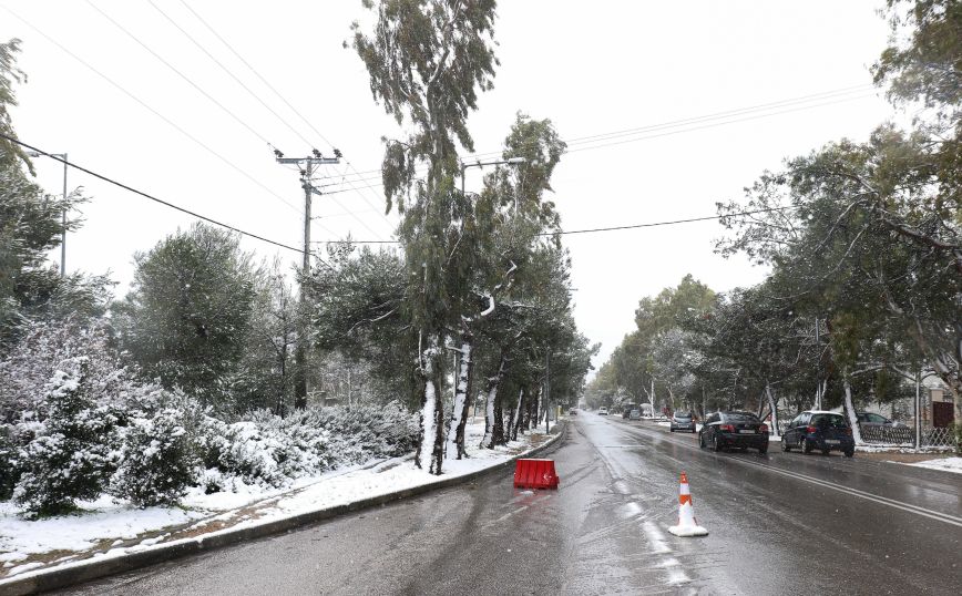 Προβλήματα ηλεκτροδότησης σε Αττική, Εύβοια και Πήλιο &#8211; Συνεχίζονται οι προσπάθειες στις Σποράδες