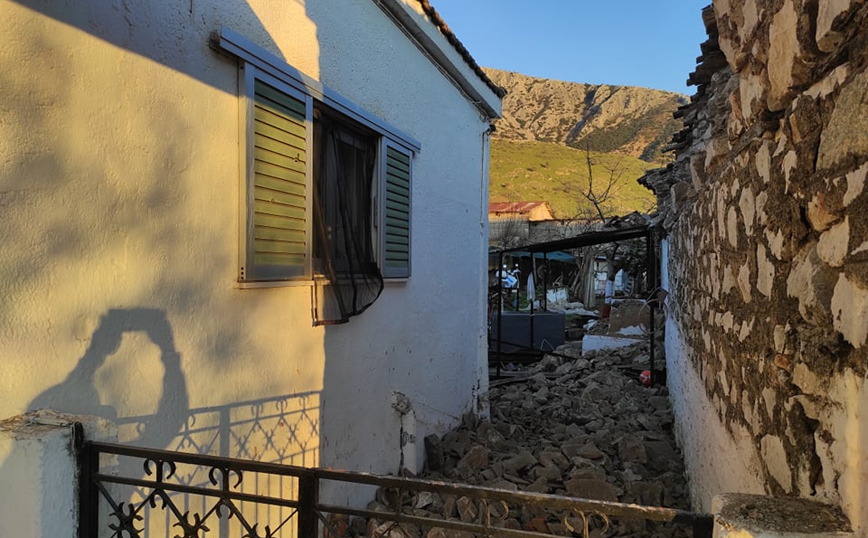 Σεισμός στην Ελασσόνα: Δεκάδες κτίρια με ζημιές στο Ζάρκο Τρικάλων, κλειστά τα σχολεία