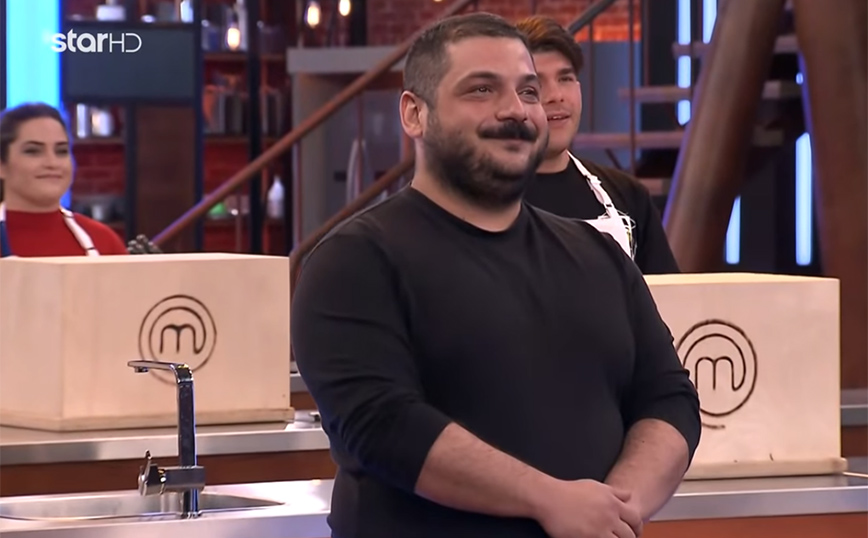 MasterChef: Ο Κωστής Αλεξάκης τήρησε την υπόσχεση του και γύρισε στο διαγωνισμό – Οι συμπαίκτες του απογοητεύτηκαν