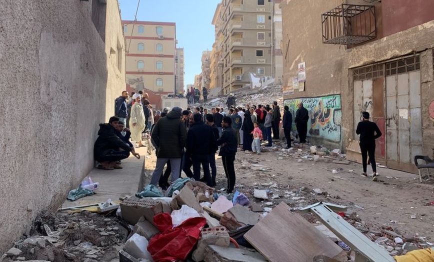 Πέντε νεκροί έπειτα από κατάρρευση κτιρίου στο Κάιρο