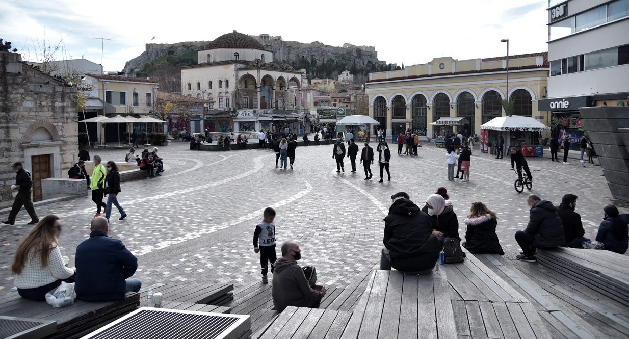 Εισήγηση λοιμωξιολόγων: Στις 5 Απριλίου άνοιγμα των σχολείων και ελεύθερες διαδημοτικές μετακινήσεις