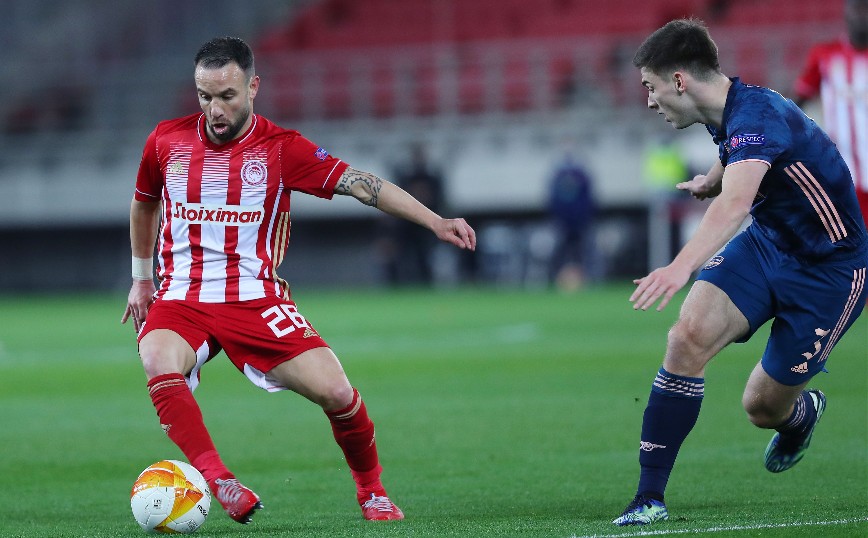 Ολυμπιακός &#8211; Άρσεναλ: 0-1 στο 34&#8217;ο Όντεγκαρντ