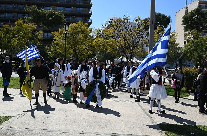 Πάτρα: Με αναπαράσταση της κήρυξης της Επανάστασης του 1821 στα Καλάβρυτα τιμήθηκε η επέτειος της 25ης Μαρτίου