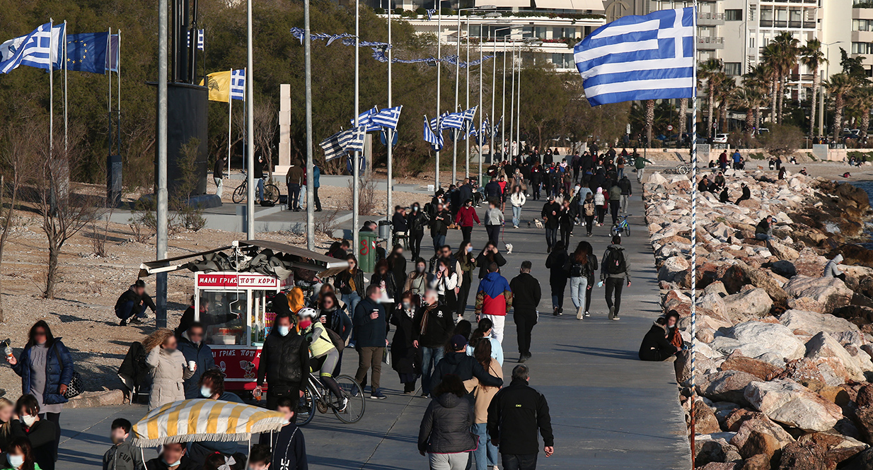 Πότε ανοίγουν λιανεμπόριο και σχολεία: Ελεύθερα από δήμο σε δήμο το Σαββατοκύριακο &#8211; Τι θα γίνει το Πάσχα