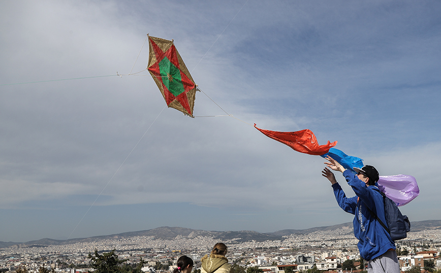 Γιάννης Καλλιάνος: Ο καιρός για το τριήμερο της Καθαράς Δευτέρας και η προειδοποίηση για την Αττική