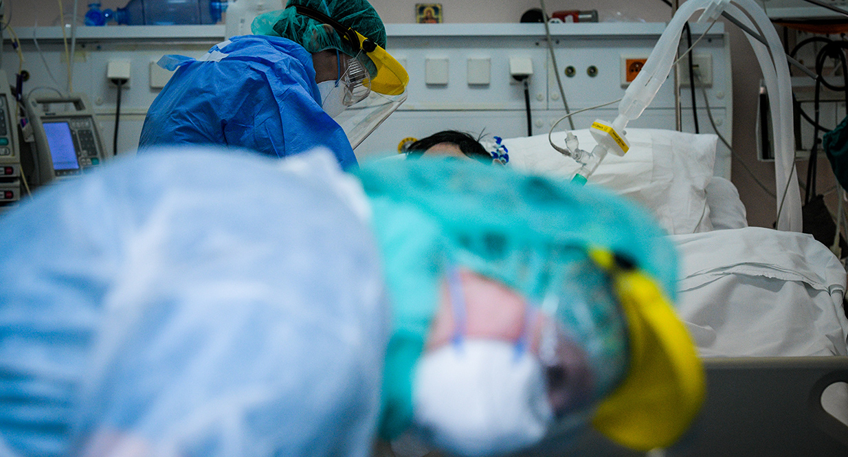 Κορονοϊός: 52χρονος εμβολιασμένος πέθανε από επιπλοκές της νόσου στα Τρίκαλα