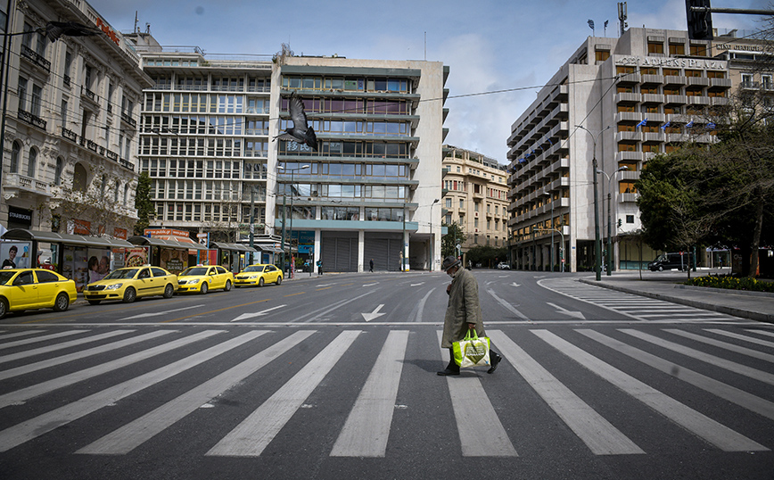 Δημοσκόπηση: Απαισιόδοξοι οι Έλληνες για το τέλος της πανδημίας &#8211; Μειώνεται η αποδοχή στα περιοριστικά μέτρα