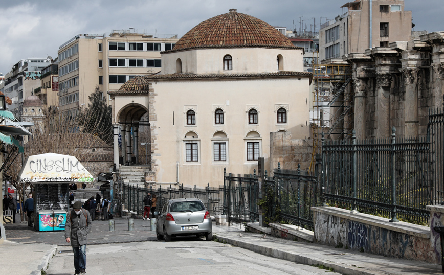 Σενάρια για καθολικό lockdown: Η εισήγηση Τσιόδρα και οι προτάσεις που έχουν πέσει στο τραπέζι