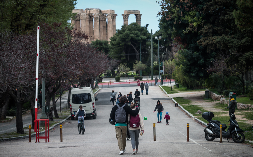 Εισήγηση Εμπειρογνωμόνων για απαγόρευση κυκλοφορίας από τις 21:00 τα Σαββατοκύριακα