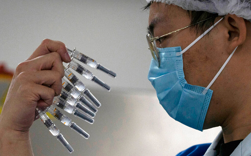 Πράσινο φως στις κλινικές δοκιμές για εισπνεόμενο εμβόλιο της CanSino από την Κίνα