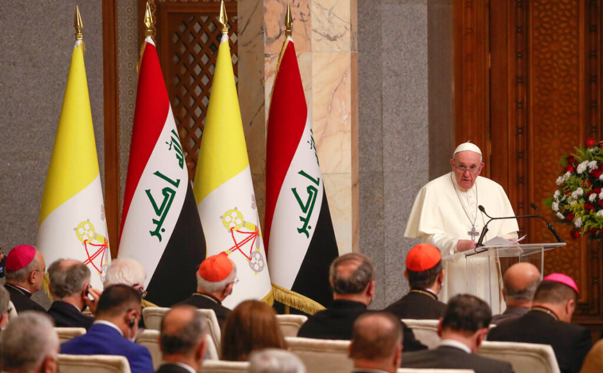 Μήνυμα πάπα Φραγκίσκου από το Ιράκ: Ας σιγήσουν τα όπλα