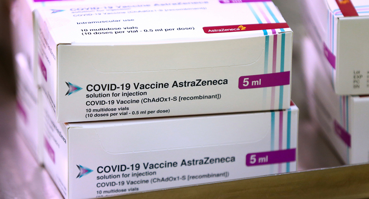 Εμβόλιο AstraZeneca: Αύριο το πόρισμα του ΠΟΥ, στις 5 το απόγευμα οι ανακοινώσεις του ΕΜΑ