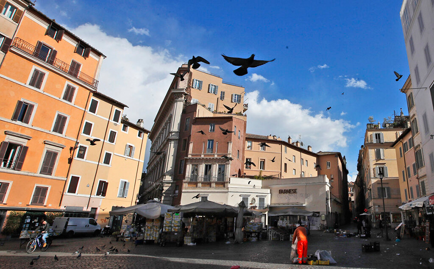 Ιταλία: 251 θάνατοι σήμερα από τον κορονοϊό και 12.694 κρούσματα