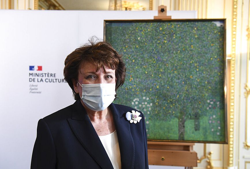 Γαλλία: Σε ενισχυμένη οξυγονοθεραπεία η υπουργός Πολιτισμού που νοσηλεύεται με κορονοϊό