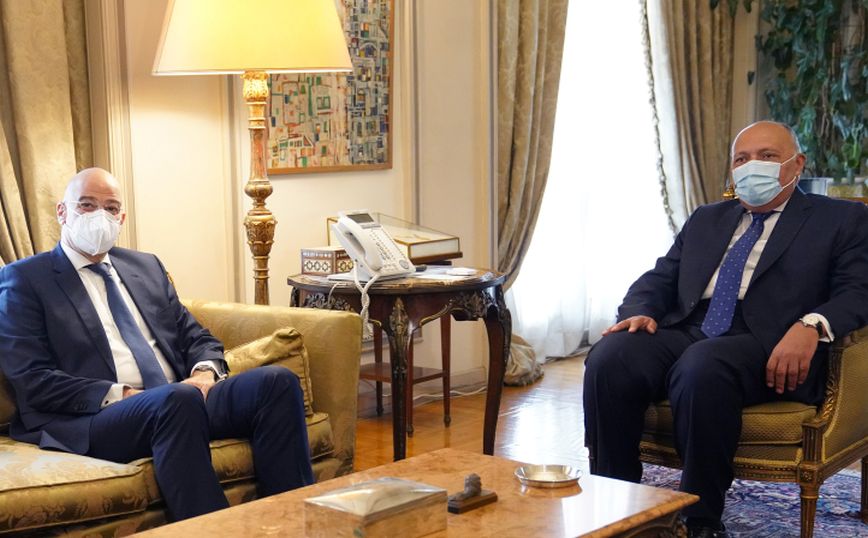 Άριστες οι σχέσεις Ελλάδας-Αιγύπτου: Τι λένε διπλωματικές πηγές για τη συνάντηση Δένδια με Σούκρι