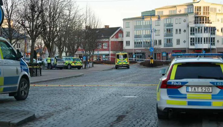 Συναγερμός στη Σουηδία: Τουλάχιστον οκτώ τραυματίες από επίθεση με μαχαίρι