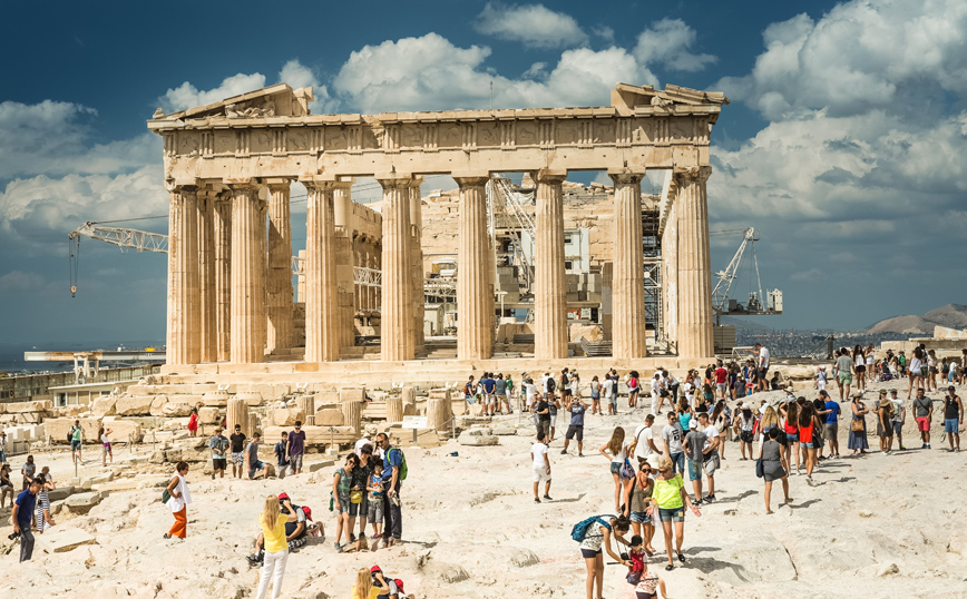 Ανοίγουν κομμωτήρια και αρχαιολογικοί χώροι – Τι αλλάζει με τον κωδικό 6 στο 13033