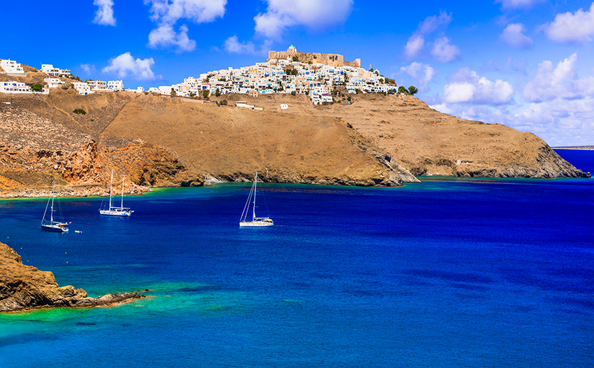 Der Spiegel για τα μικρά ελληνικά νησιά: Ήλιος, θάλασσα και χωρίς Covid
