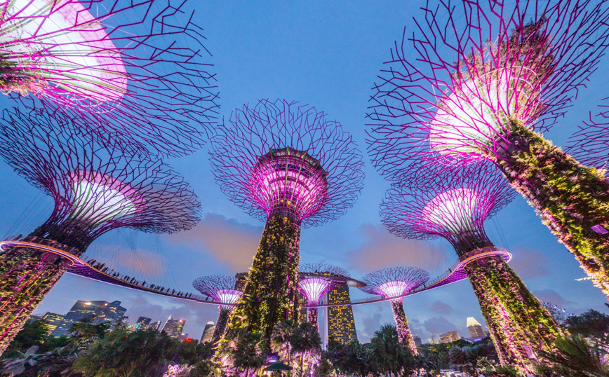 Ο κήπος που θυμίζει «Άβαταρ» στο κέντρο της Σιγκαπούρης