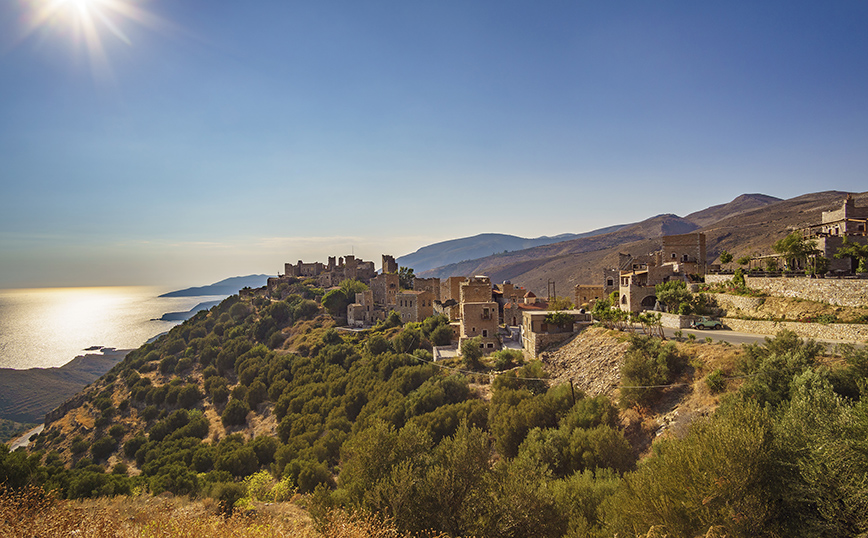 Η Μάνη αποτελεί την ιδανικότερη επιλογή για ένα φανταστικό road trip