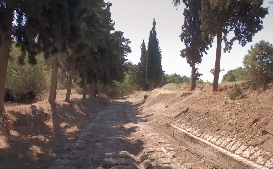 Αποκαθίσταται ο Αρχαίος Δίολκος της Κορίνθου – Ένα από τα μεγαλύτερα τεχνικά έργα της αρχαιότητας