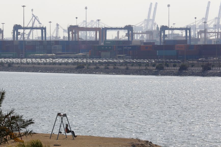 Συναγερμός για επίθεση σε πλοίο έξω από λιμάνι της Σαουδικής Αραβίας
