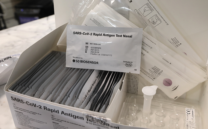 Κοντοζαμάνης για self tests: 700.000 θα είναι διαθέσιμα στα φαρμακεία μέχρι την Παρασκευή