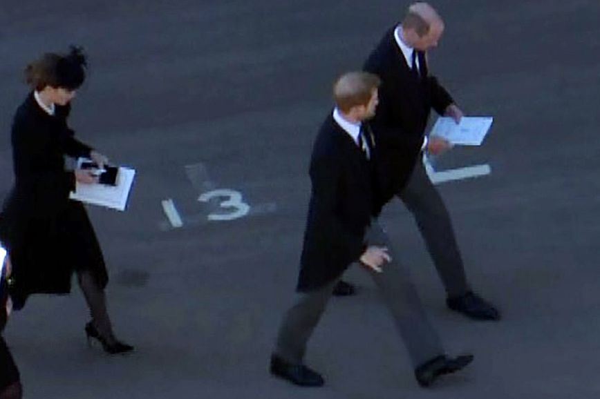 Κηδεία πρίγκιπα Φίλιππου: Ένα χρόνο μετά μίλησαν Χάρι και Γουίλιαμ