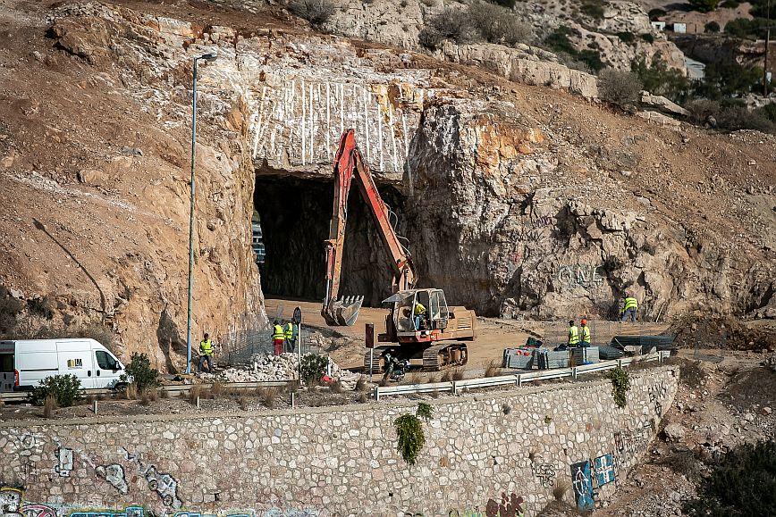 Σήμερα στις 18.30 παραδίδεται στην κυκλοφορία ο οδικός άξονας Βάρκιζας &#8211; Σουνίου