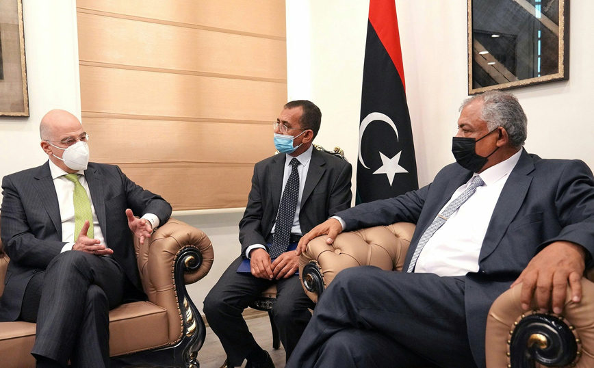Συνάντηση Δένδια με τον αναπληρωτή πρωθυπουργό της Λιβύης