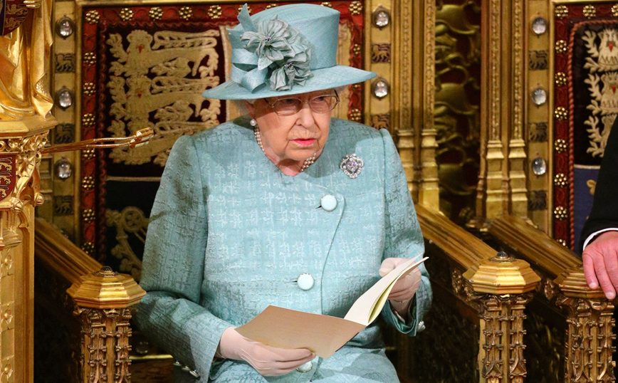 Βασίλισσα Ελισάβετ: Τι συμβαίνει με την υγεία της &#8211; «Στην πραγματικότητα είναι χειρότερα απ΄ ό,τι γνωρίζουμε»