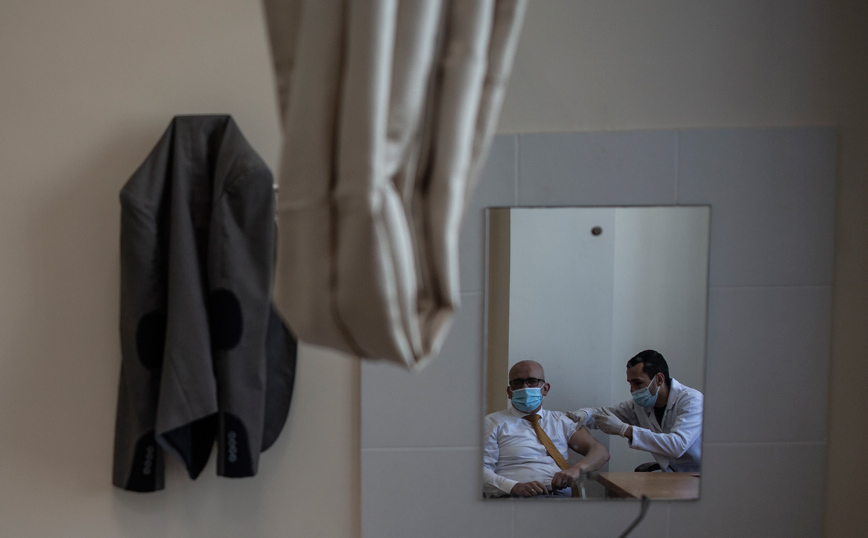 Στα όριά τους γιατροί και νεκροθάφτες στη Λωρίδα της Γάζας