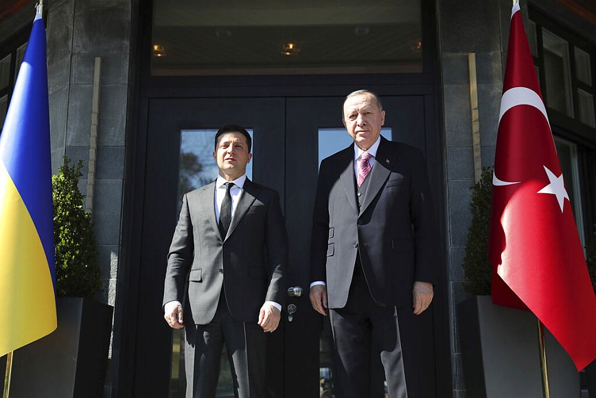 Συνάντηση Ερντογάν-Ζελένσκι: Η Τουρκία στηρίζει την εδαφική ακεραιότητα της Ουκρανίας
