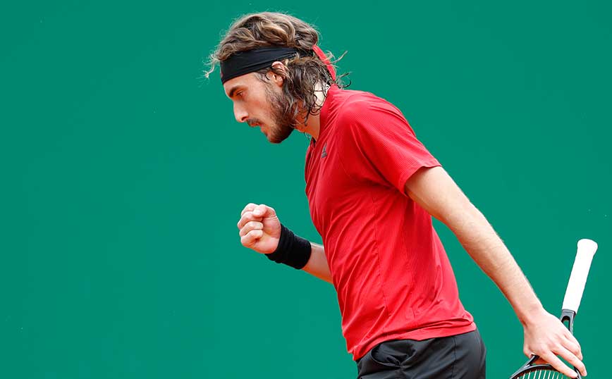 Ξανά στον 4ο γύρο του Roland Garros ο Τσιτσιπάς
