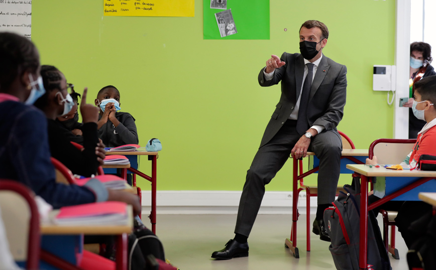 Επιστροφή στο σχολείο για τους μικρούς μαθητές στη Γαλλία