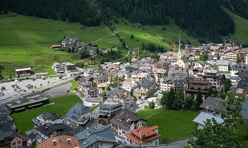 Αυστρία: Τον Σεπτέμβριο η δίκη για την υπόθεση τουριστών που μολύνθηκαν από κορονοϊό σε χειμερινό θέρετρο