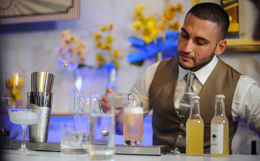 O Νίκος Γινάργυρος είναι ο Έλληνας World Class Bartender of the Year 2021